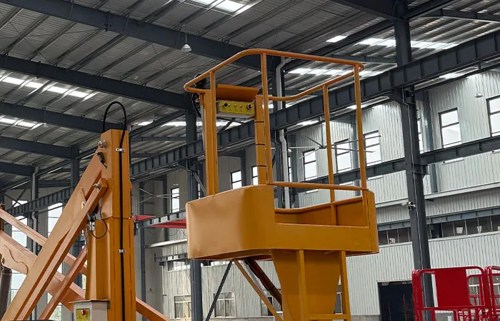 Folding Arm Lifting Platform